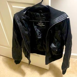 Women’s leather jacket